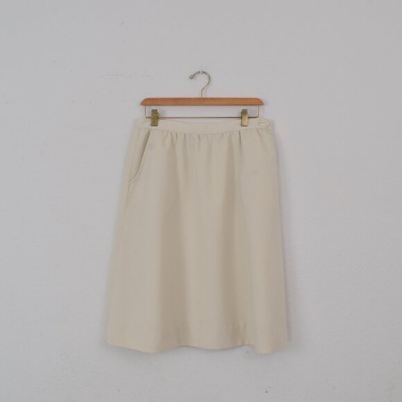 Vintage 80s Beige Knee Skirt | 31 waist - Picture 2 of 7